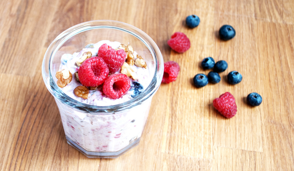 siggi's Icelandic-style yogurt: skyr - Mixed Berry Overnight Oats